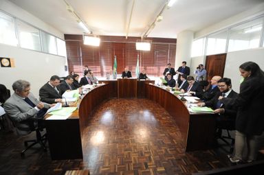 CCJ aprova, com emendas, o Plano Estadual de Educação