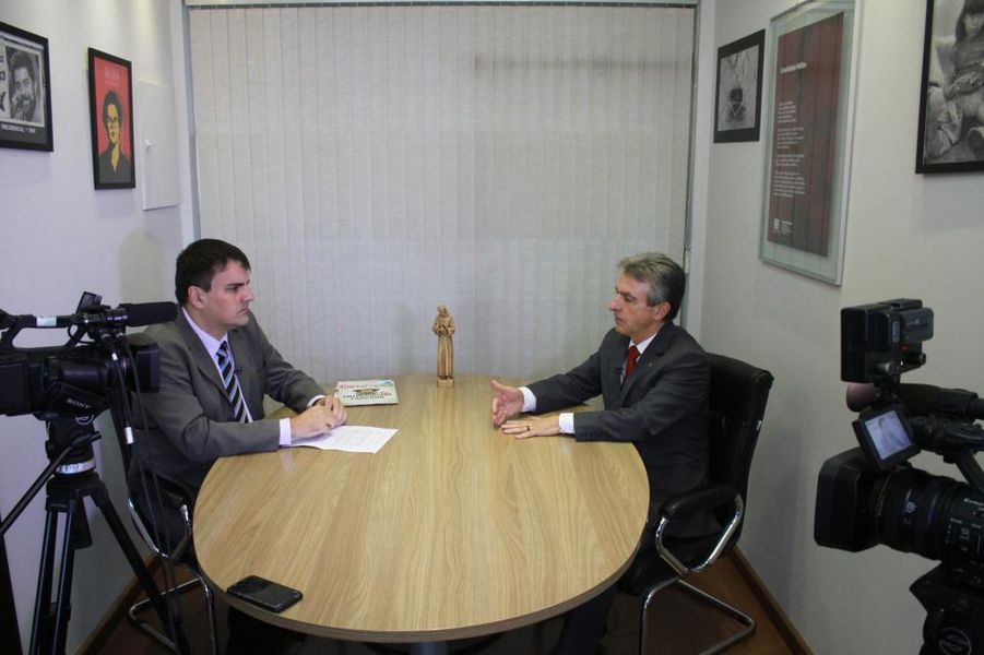 tadeu veneri política total