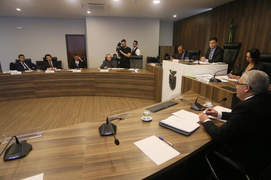 Diretor-jurídico da Agepar