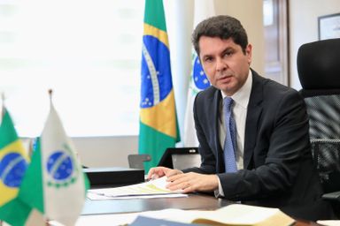 Deputado Alexandre Curi (PSD) propõe lei de enfrentamento a crimes cibernéticos no Paraná