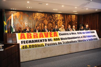 Deputados querem reverter resolução que torna facultativo o uso de extintores de incêndio