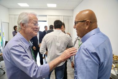 Fábrica no Paraná vai agilizar construção de moradias no País, diz Luiz Claudio Romanelli (PSD)