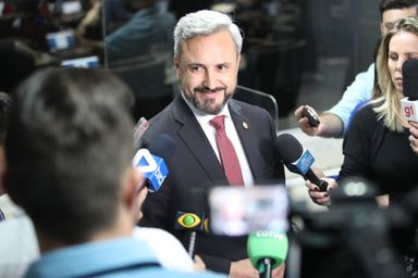 Deputado destaca importância de emendas ao PL da Ferroeste