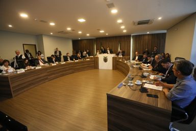 Projeto que proíbe impermeabilização com produto inflamável em residências está na CCJ