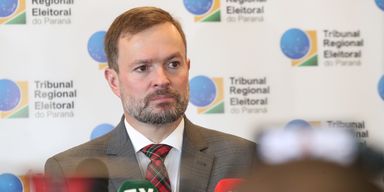 Assembleia Entrevista: presidente do TRE-PR, Luciano Carrasco Falavinha Souza, esclarece regras e prazos das Eleições 2026