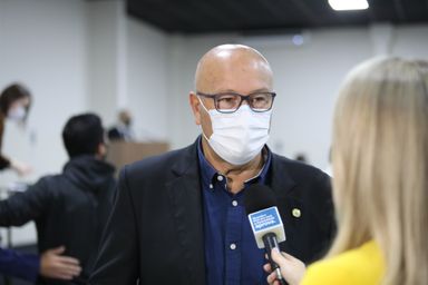Paraná não aceita mais 30 anos de pedágio alto