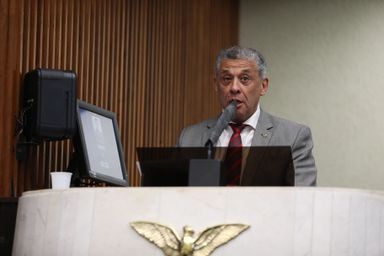 Se isso não é indústria da multa, o que é então?, questiona deputado Galo