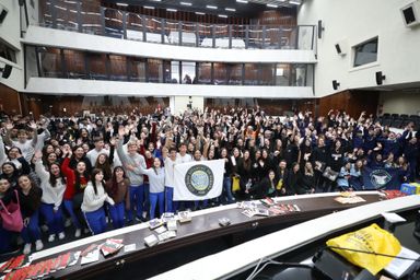 Através da Escola do Legislativo, Plenário da ALEP recebe semifinal do projeto “Debatedores Nota Mil” com estudantes da rede estadual