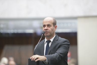Emendas do deputado Evandro Araújo (PSD) garantem mais proteção ambiental ao PL que altera regras de licenciamento no Paraná