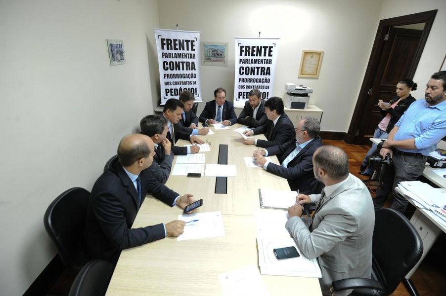 Frente Parlamentar