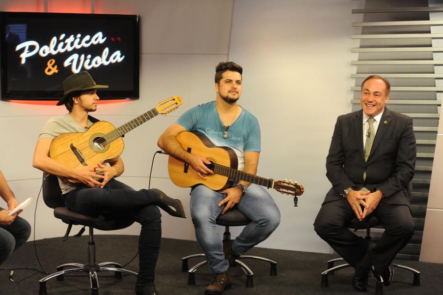 Política e Viola 15/04