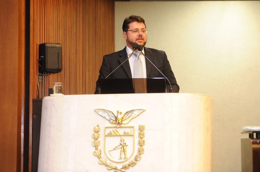 Presidente da Associação Paranaense de Ortodontia 