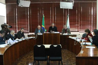 Comissão de Orçamento da Alep aprova substitutivo geral à LDO, com 50 emendas