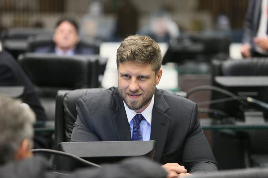 Deputado Requião Filho