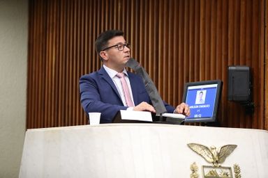 Quem são os beneficiários pela renúncia fiscal de R$ 17 bilhões no Paraná?, questiona líder da Oposição