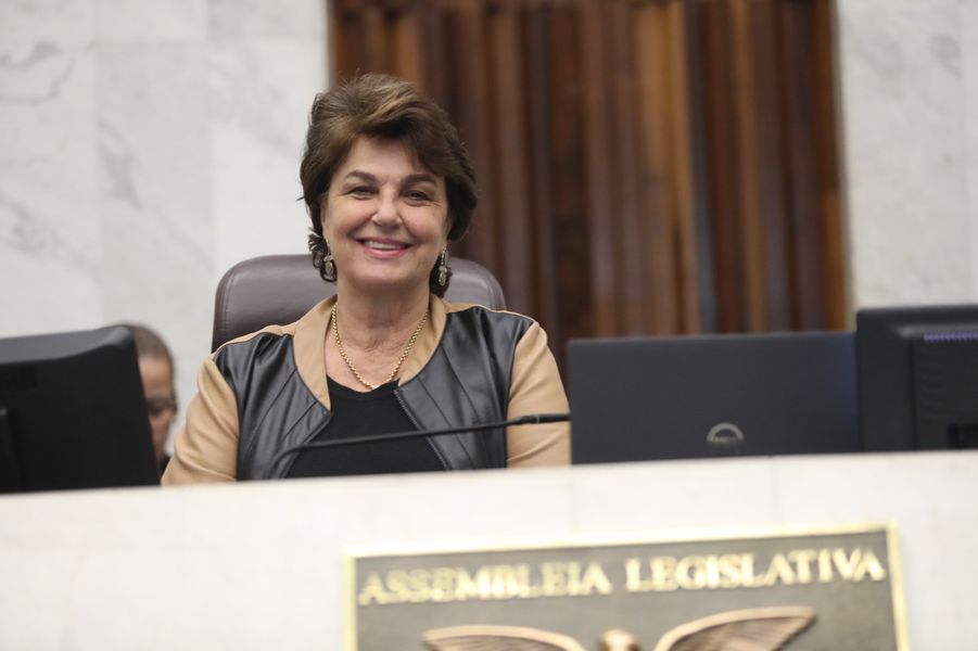 crsitina lei asma