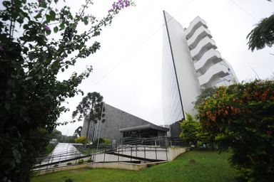 Deputados votam a redação final do projeto que institui regime de previdência complementar para servidores do Estado