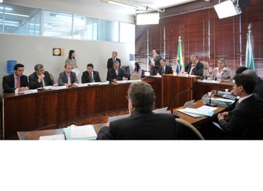 CCJ apresenta balanço de atividades do primeiro trimestre de 2013