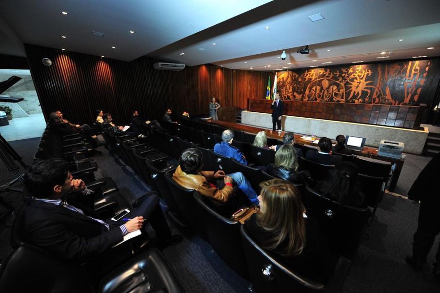 Ciclo de debates