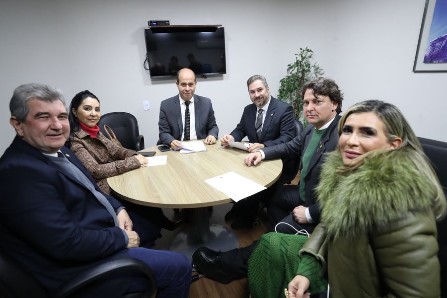cria reunião
