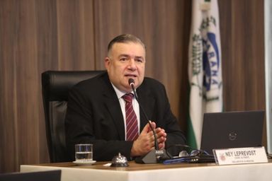 Deputado Ney Leprevost (União) questiona ANAC sobre aumento de acidentes aéreos no Brasil