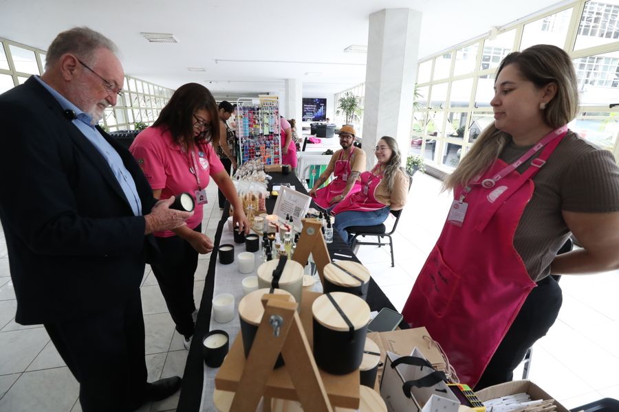 feira mulheres 24032026