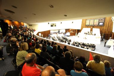 Assembleia aprova reajuste salarial de 5,83% para professores da rede estadual