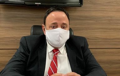 Líder do Governo lamenta ocupação da SEED: "não respeitam a democracia"