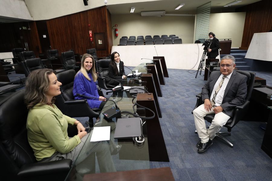 rimassembleiaentrevista