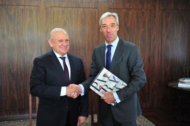Presidente Traiano recebe embaixador da União Europeia