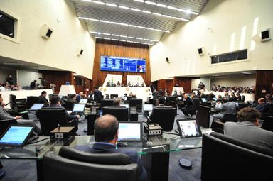 Proibição do fracking no Paraná é aprovada em redação final e segue para sanção do Executivo