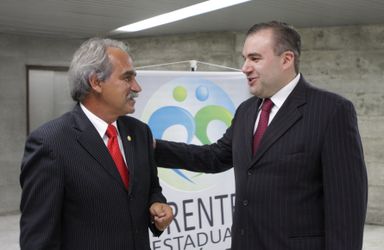 Presidente do Conselho Federal de Medicina profere palestra na Assembleia