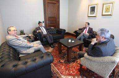 Comissão do CNJ visita a Assembleia