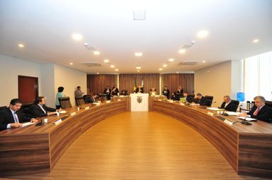 CCJ aprova projeto que disciplina o descarte ambientalmente adequado do óleo de cozinha
