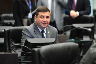 Assembleia define presidentes e vices das comissões permanentes