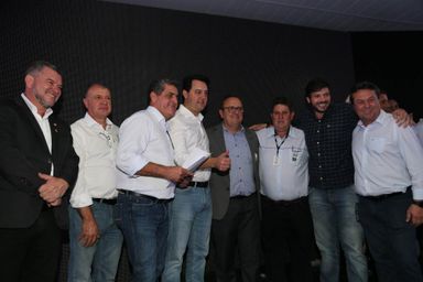 Deputados participam de liberação de recursos para 51 municípios das regiões Norte e Noroeste