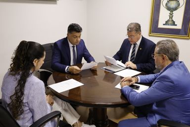 Comissão de Fiscalização da Assembleia Legislativa e Assuntos Municipais aprova projeto que redefine limites de municípios da RMC