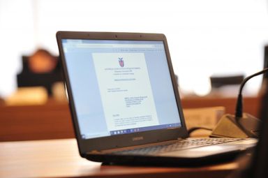 Governador universitário propõe taxar ensino superior público