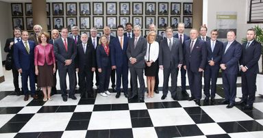 Guto Silva recebe embaixadores e expressa preocupação com embargo europeu à carne de frango brasileira