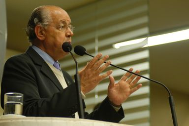 Hauly apresenta balanço fiscal nesta segunda-feira (26)
