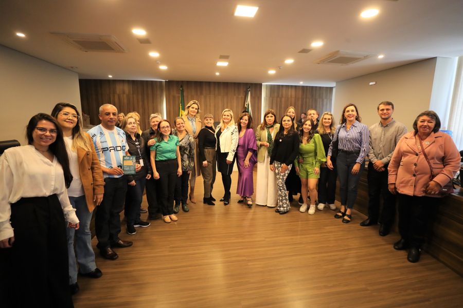 Escola do Legislativo palestras doença celíaca