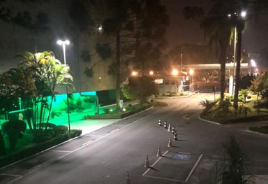 Assembleia Legislativa iluminada de verde para alertar sobre a esquizofrenia