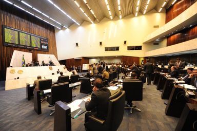 Projeto que obriga a instalação de dispositivos de segurança em piscinas é aprovado em terceira votação