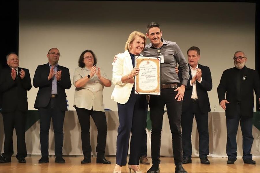 Huçulak homenagem dia