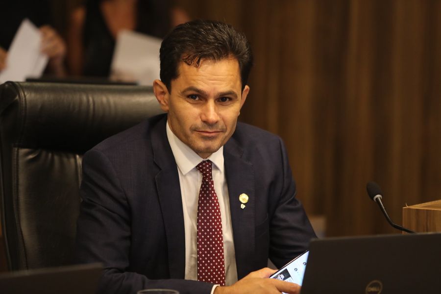 marcio pacheco comi finanças