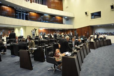 Assembleia aprova isenção do ICMS para o diesel usado no transporte coletivo