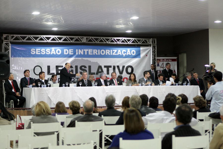 Sessão itinerante - home