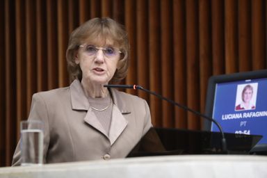 Deputada Luciana Rafagnin (PT) solicita medidas urgentes de segurança na PR-180, em Marmeleiro