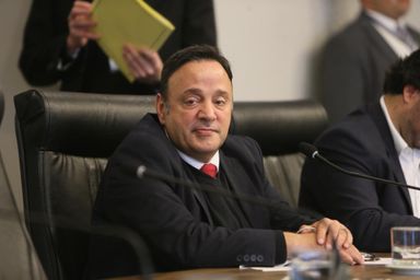CCJ dá parecer favorável ao projeto que trata da reposição salarial dos servidores do Executivo