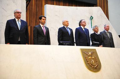 Assembleia concede ao médico José Cândido Muricy o título de Cidadão Benemérito do Paraná